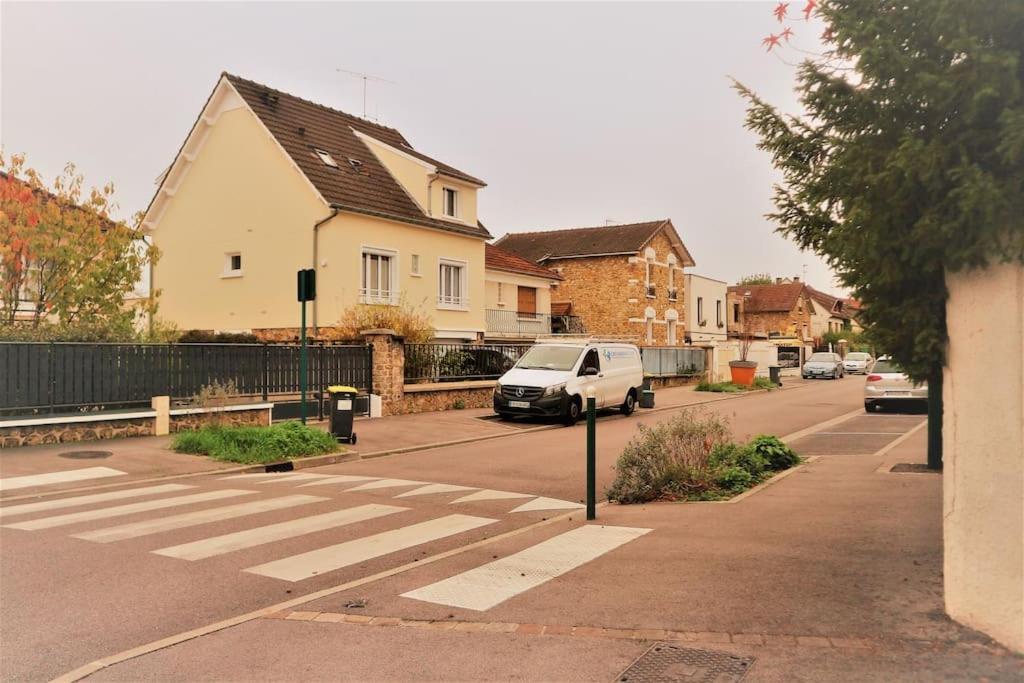 Appartement Duplex Proche Disney Et Paris Vaires-sur-Marne Exterior foto